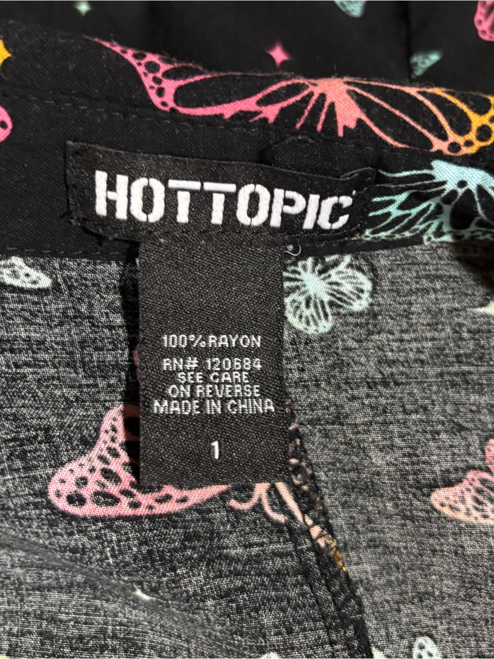 Hot Topic Rainbow Butterfly Print Black Plus Size Top - Picture 10 of 11